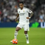 Real Madrid Mercato : le PSG prêt à débouler sur Rodrygo ?