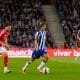 Le jeune milieu offensif du FC Porto Rodrigo Mora.