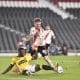 Le jeune milieu de River Plate Franco Mastantuono.