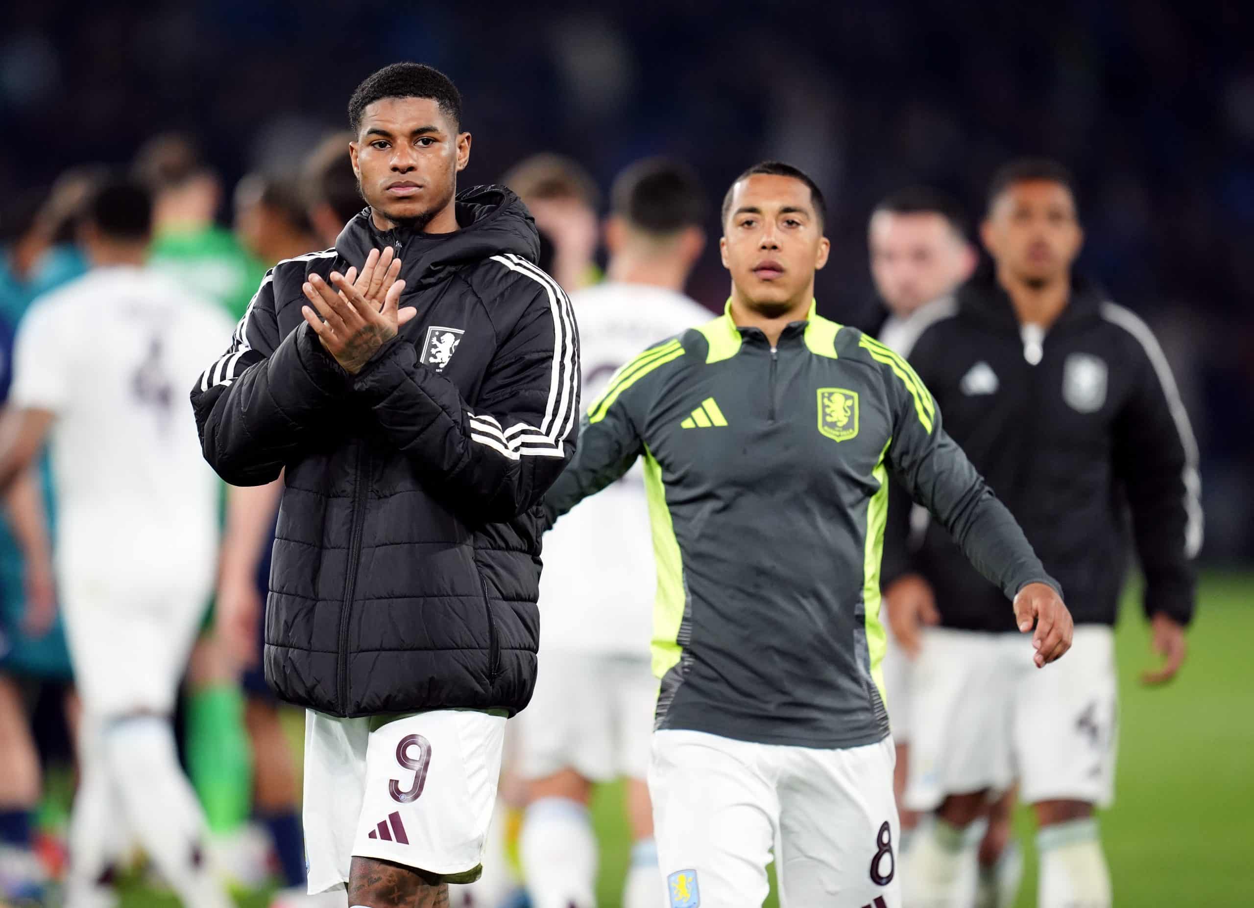 L'ailier anglais Marcus Rashford a été prêté par Manchester United à Aston Villa.