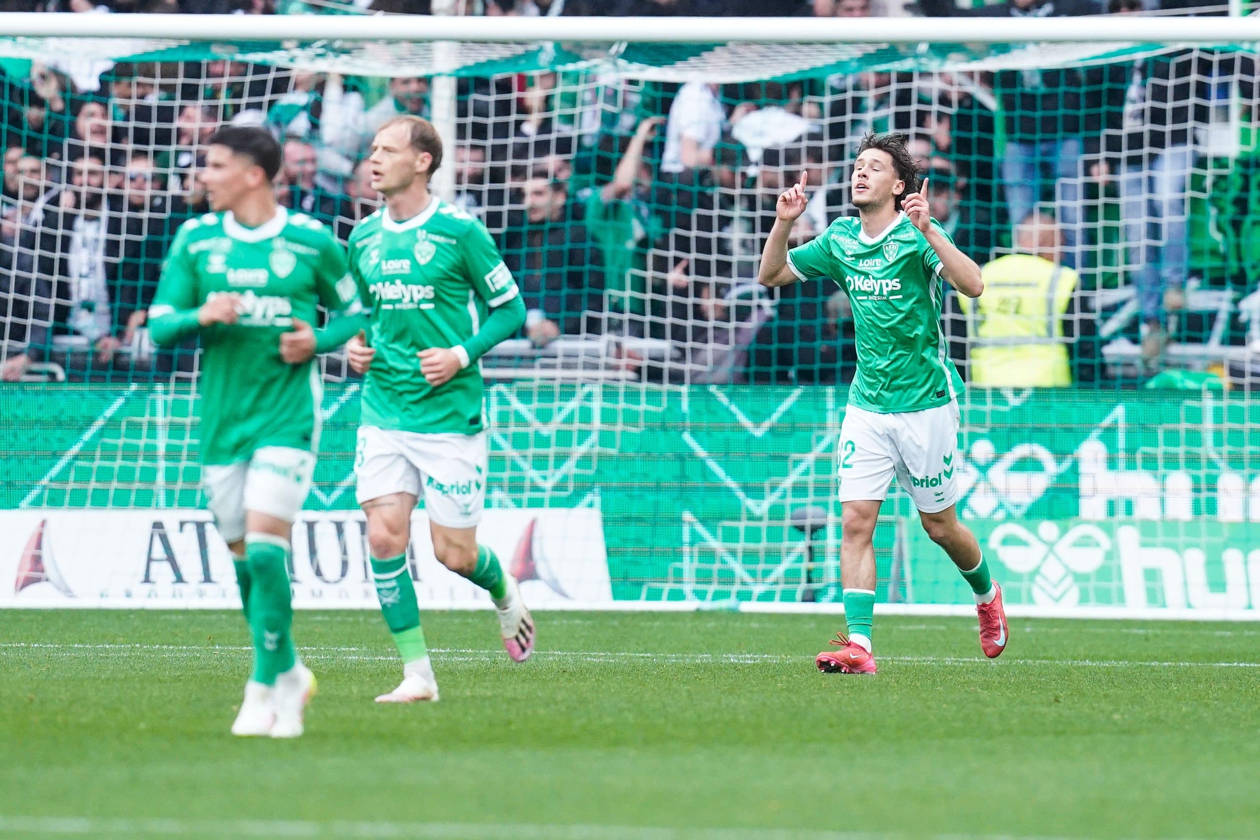 Lucas Stassin après son but lors d'ASSE - Brest