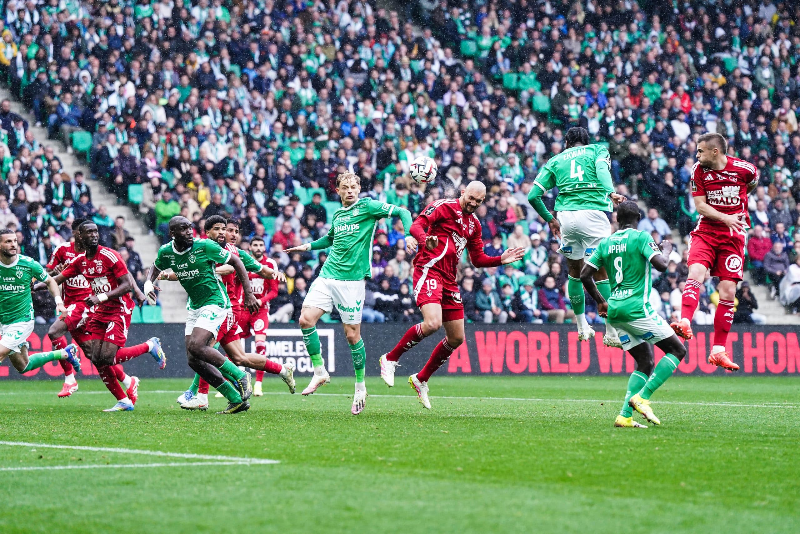 Grosse bataille entre l'ASSE et le Stade Brestois ce dimanche...