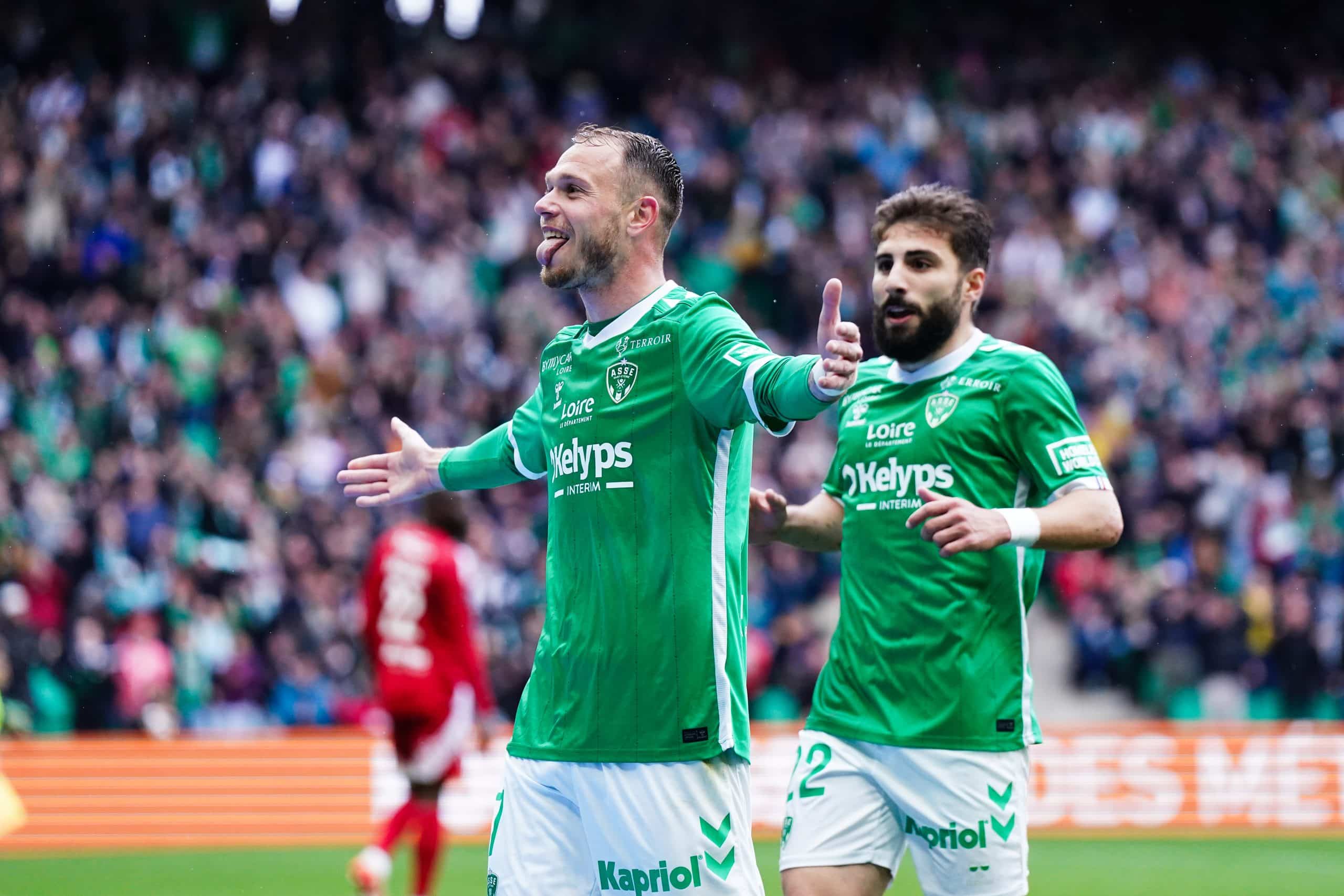 Irvin Cardona (ASSE)