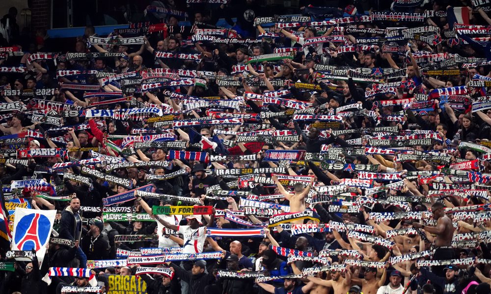 Les supporters du PSG lors du déplacement à Birmingham.