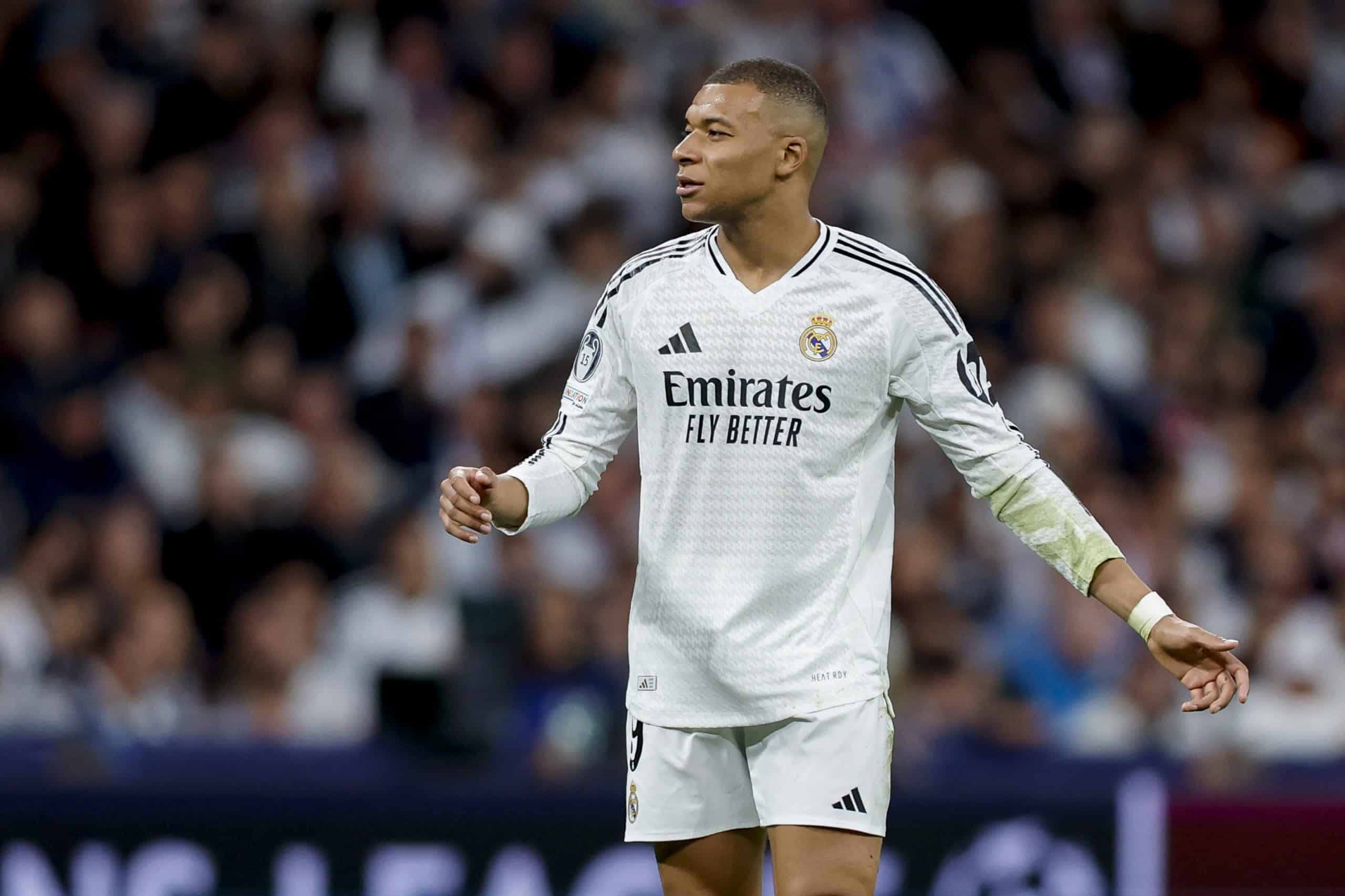 Kylian Mbappé pourrait débuter la finale de la Coupe du Roi entre son Real Madrid et le FC Barcelone sur le banc.