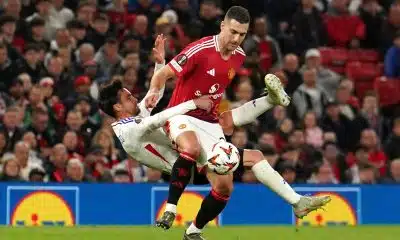 Manchester United – OL : Tagliafico bourreau puis héros, Cherki magique… les notes de Gones héroïques mais éliminés