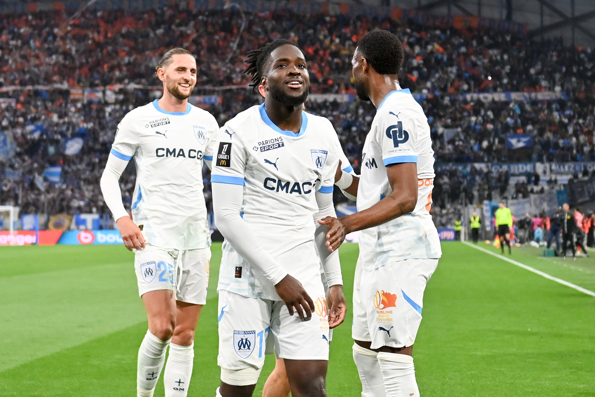 Les infos du jour : les langues se délient sur la bagarre Rowe-Rabiot à l'OM, le Barça s'inquiète pour Lamine Yamal et l'ASSE pour Davitashvili