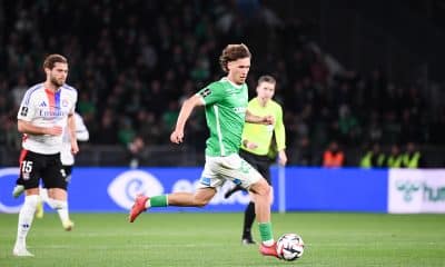 L'attaquant de l'ASSE Lucas Stassin lors du derby face à l'OL.