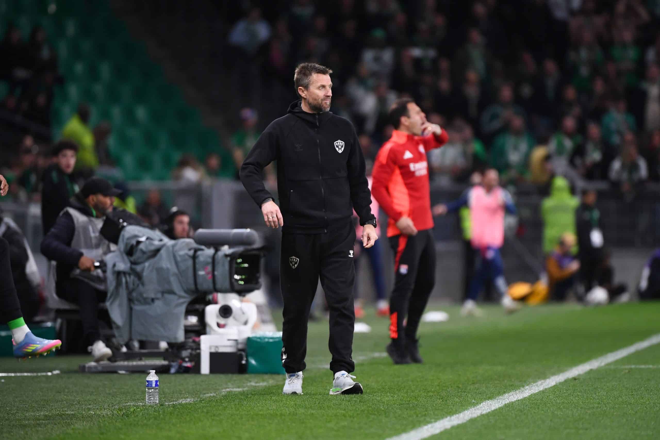 L'entraîneur de l'ASSE, Eirik Horneland, lors du derby face à l'OL.