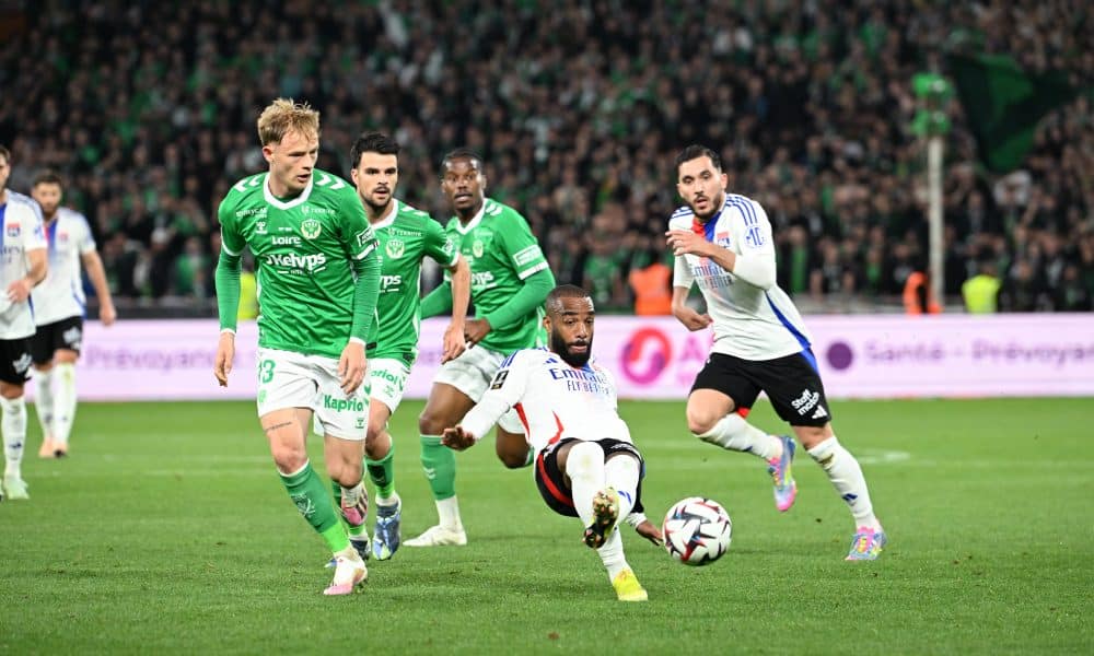 Action du derby Saint-Etienne-Lyon.
