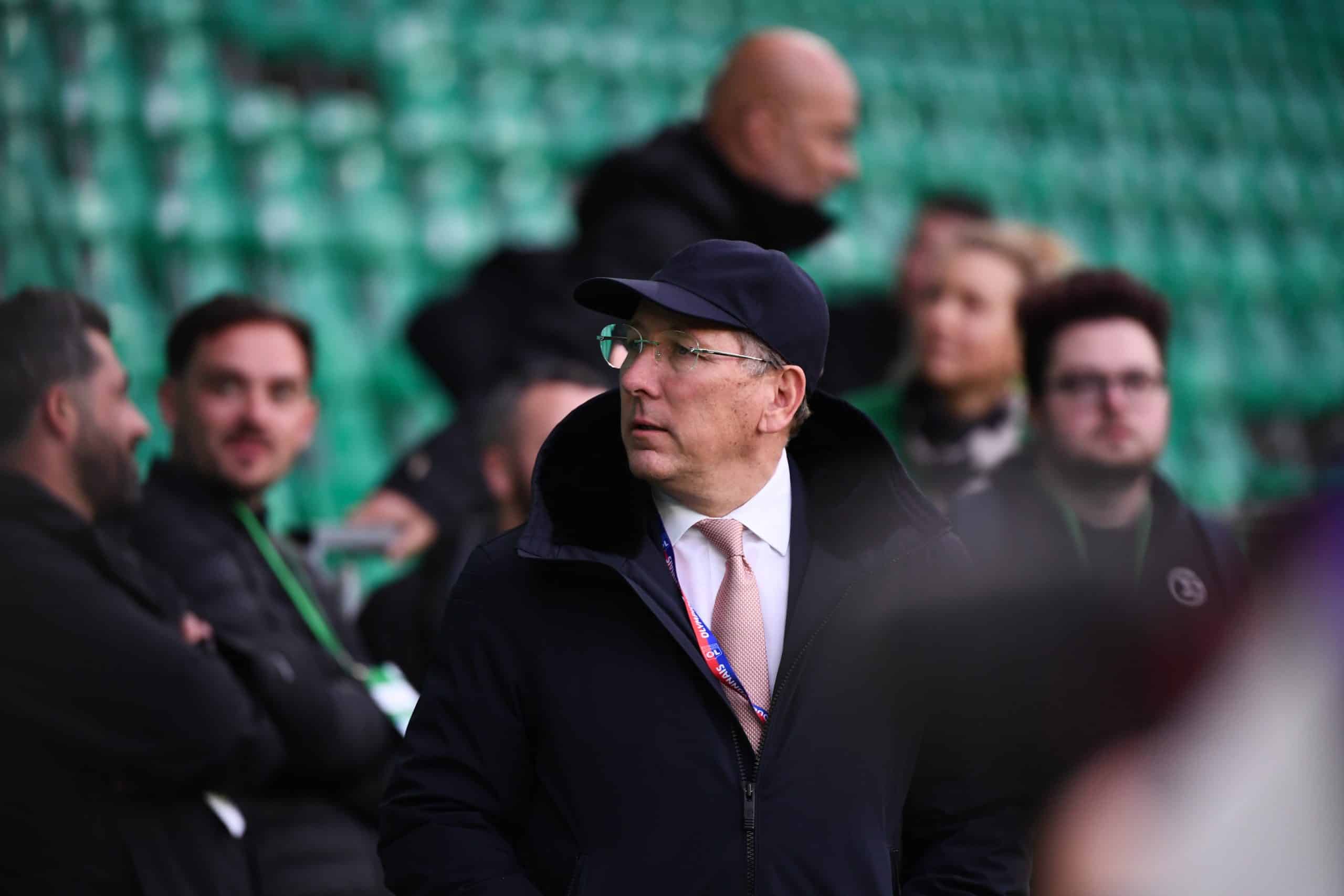 Le propriétaire de l'OL, John Textor, lors du match à Saint-Etienne.
