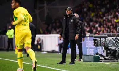 FC Nantes – PSG : Kombouaré félicite grandement ses joueurs et leur a fait un cadeau