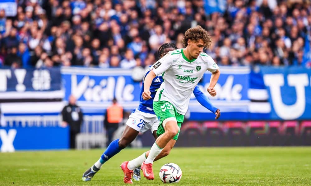 L'attaquant de l'ASSE Lucas Stassin, lors de son dernier match de la saison, à Strasbourg.