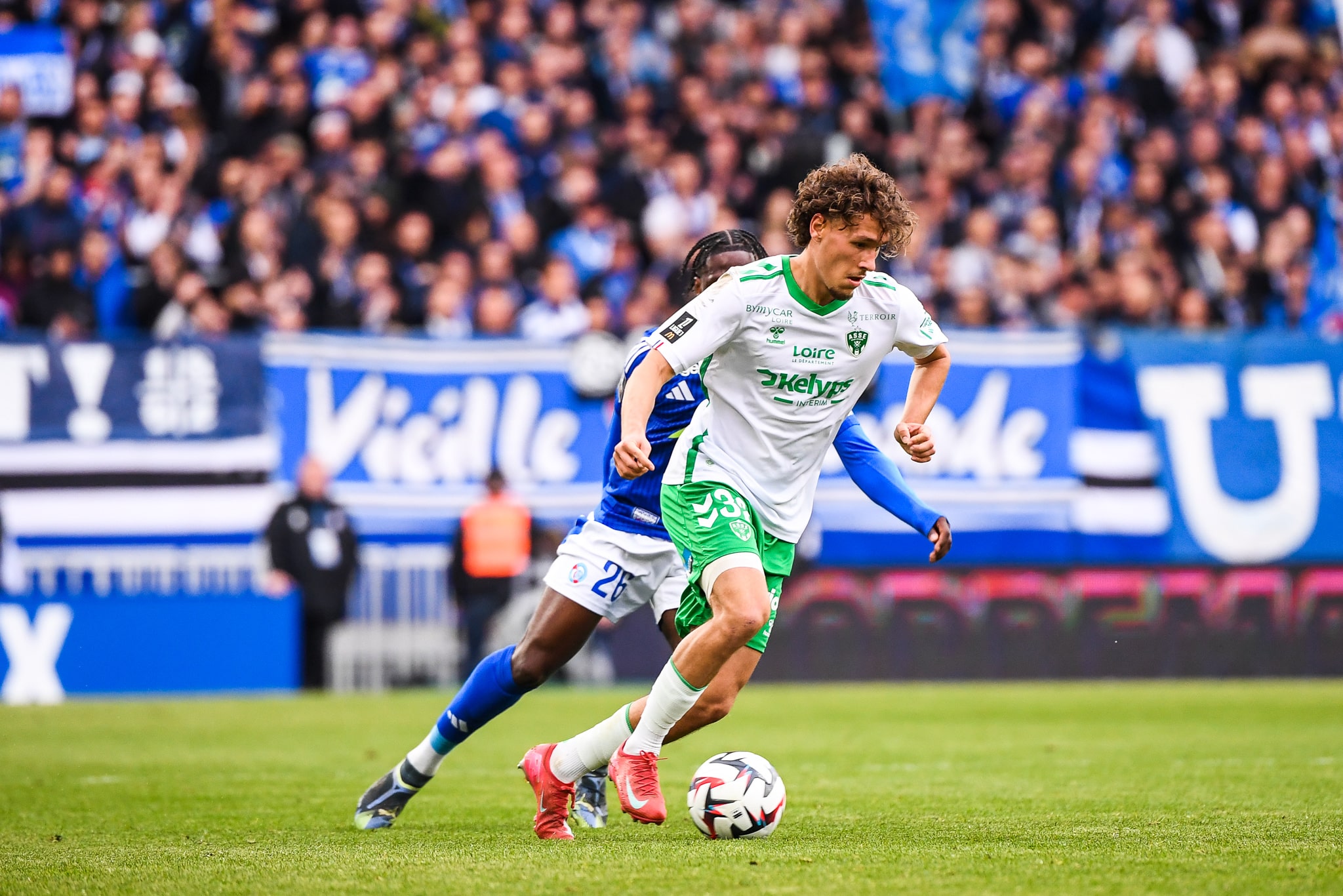 L'attaquant de l'ASSE Lucas Stassin, lors de son dernier match de la saison, à Strasbourg.