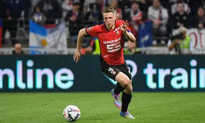 Stade Rennais Mercato : c&rsquo;est signé pour le départ d&rsquo;Adrien Truffert
