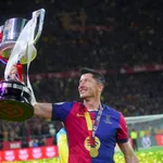 Lewandowski dit non à 100 M€ par an pour rester au Barça !