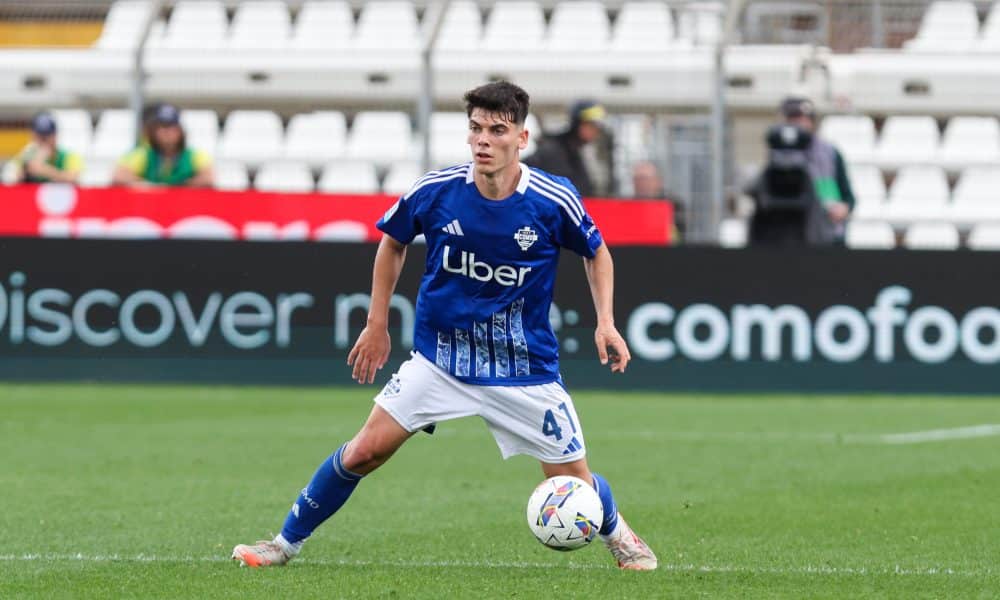 Le latéral gauche Alex Valle, formé au FC Barcelone, vient de s'engager avec Côme.