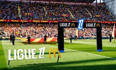Le logo de la Ligue 1, avant un match à Bollaert.