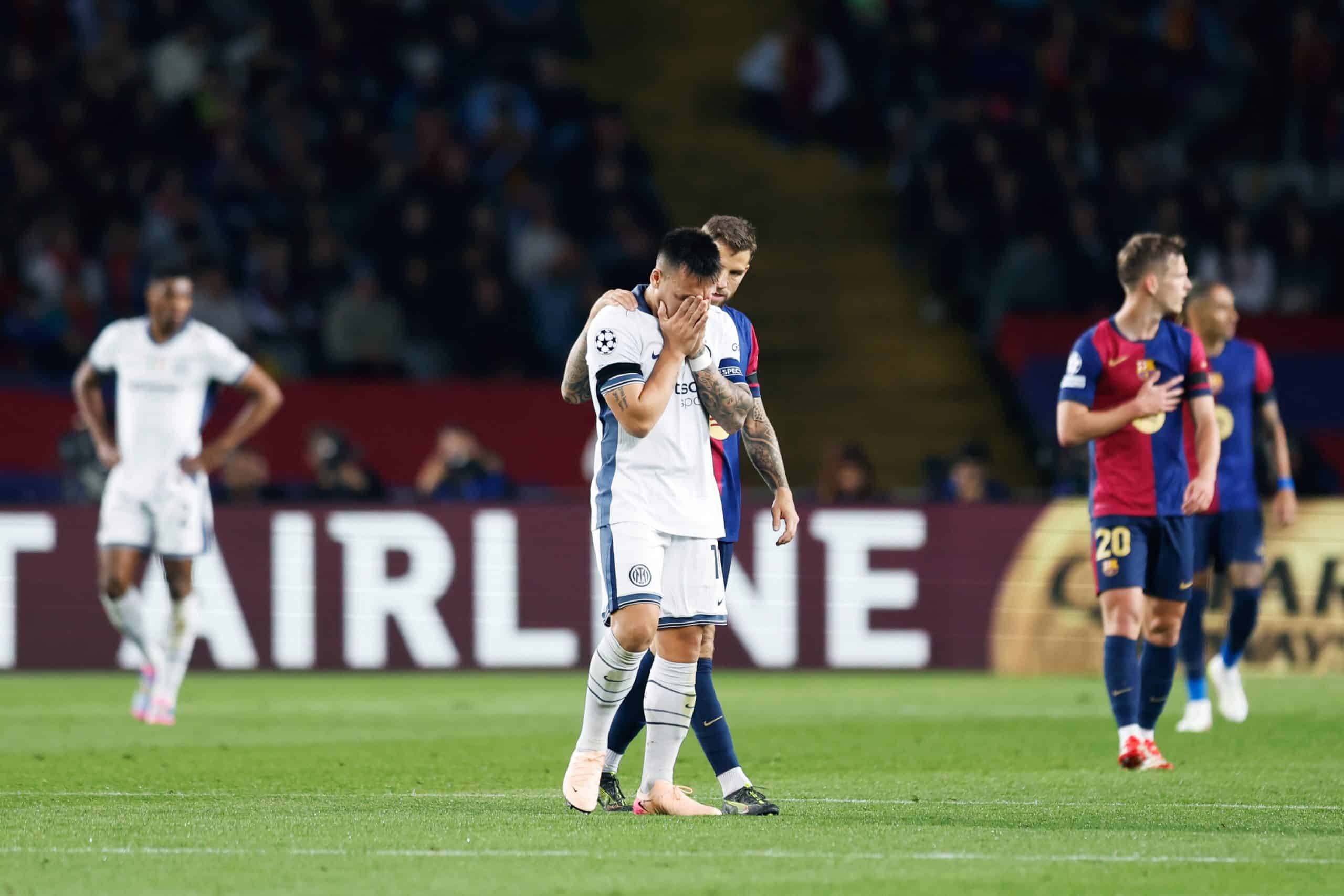 La déception de Lautaro Martinez lors de sa sortie au cours de la demie FC Barcelone-Inter Milan.