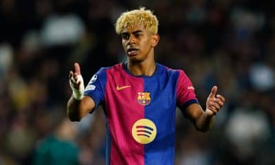L'ailier du FC Barcelone Lamine Yamal lors du match aller face à l'Inter Milan.