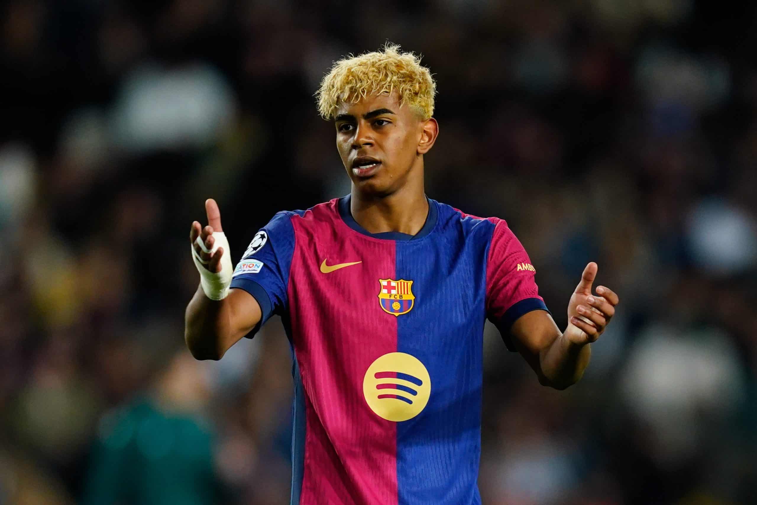 L'ailier du FC Barcelone Lamine Yamal lors du match aller face à l'Inter Milan.