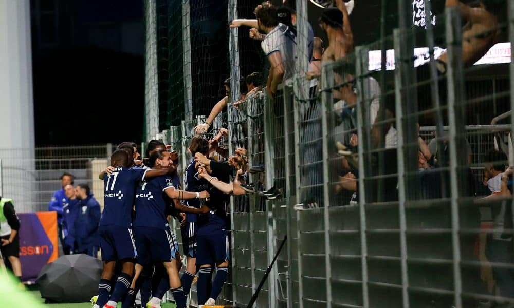 La joie des joueurs du Paris FC