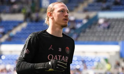 PSG Mercato : Donnarumma poussé vers la sortie, Safonov aussi !