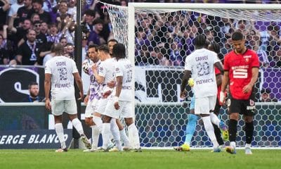 La déception de Ludovic Blas lors de la défaite du Stade Rennais à Toulouse.