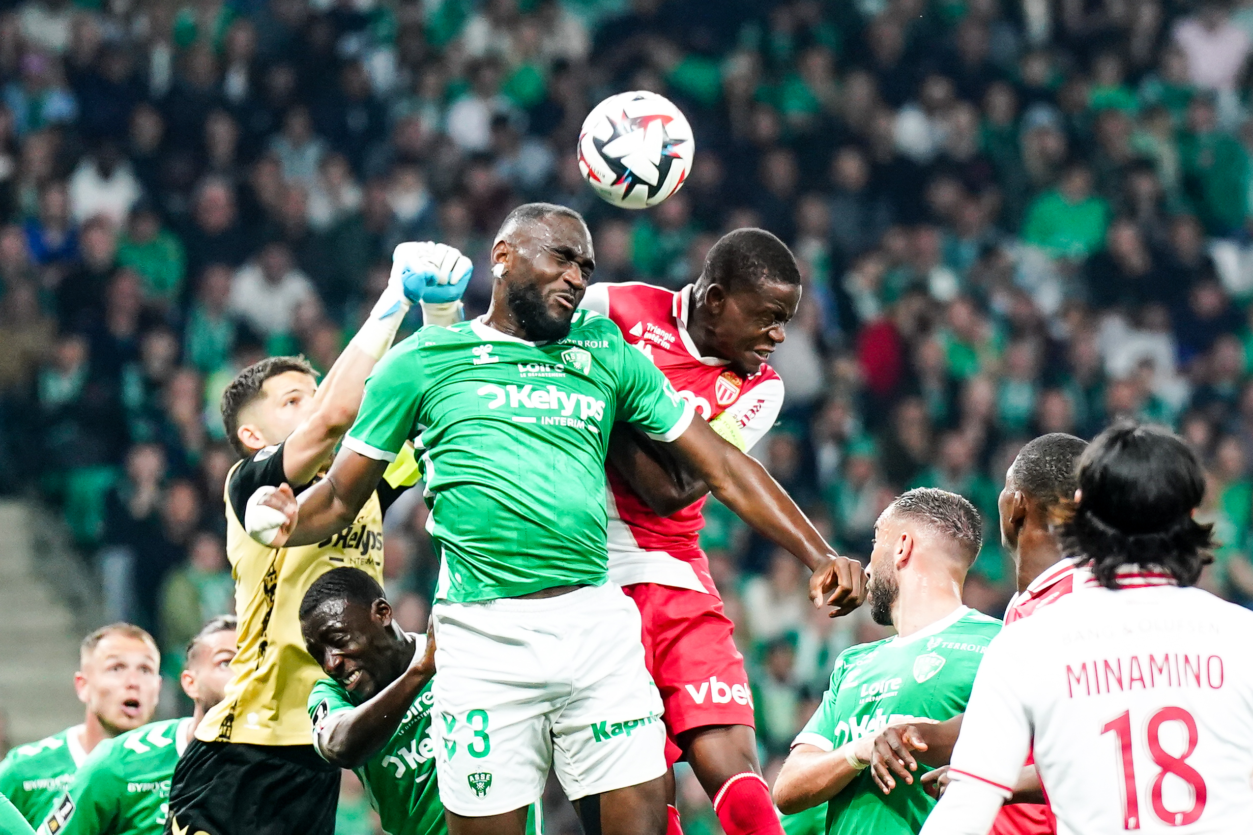 FC Nantes Mercato : à peine arrivé, Luis Castro veut déjà se servir à l’ASSE ! 