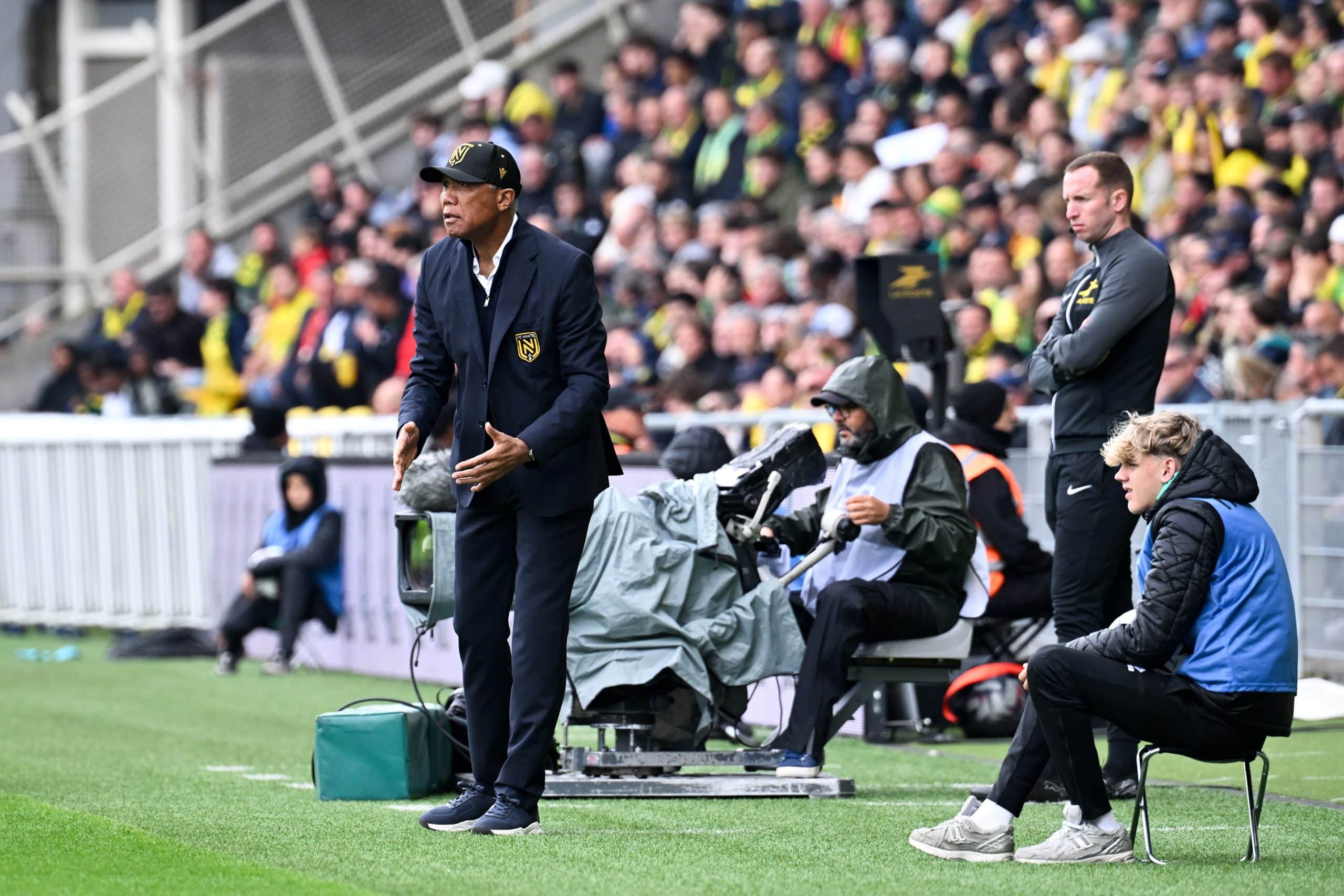 L'entraîneur du FC Nantes, Antoine Kombouaré, lors du match contre Angers.