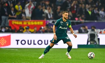 RC Lens : Les supporters envoient un message très clair à Pierre Sage pour le capitanat !