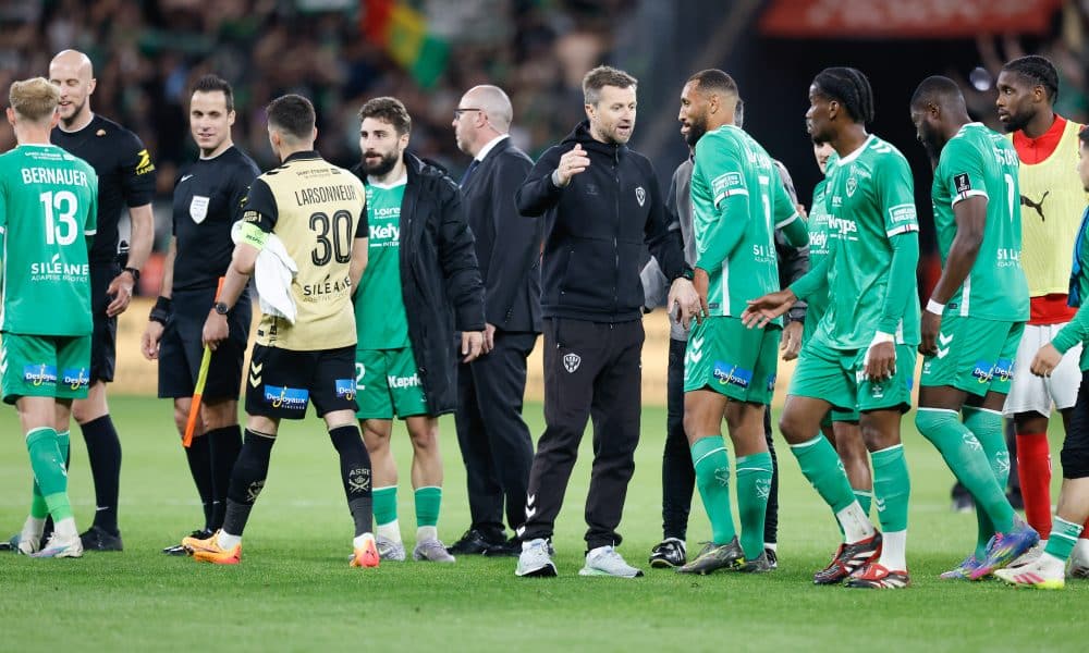 Eirik Horneland aux côtés de ses joueurs