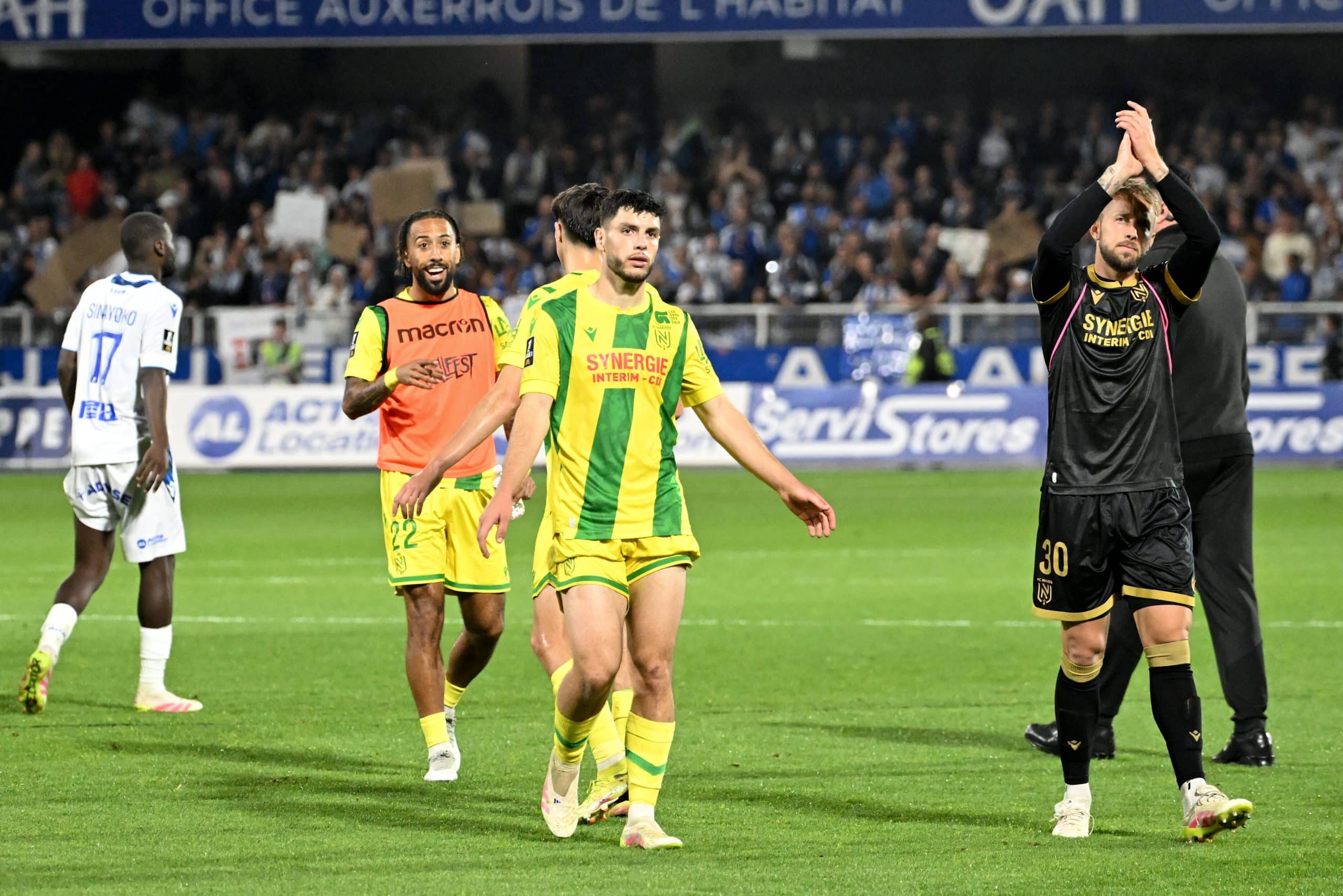 Matthis Abline, lors de l'avant-dernier match de la saison du FC Nantes, à Auxerre.