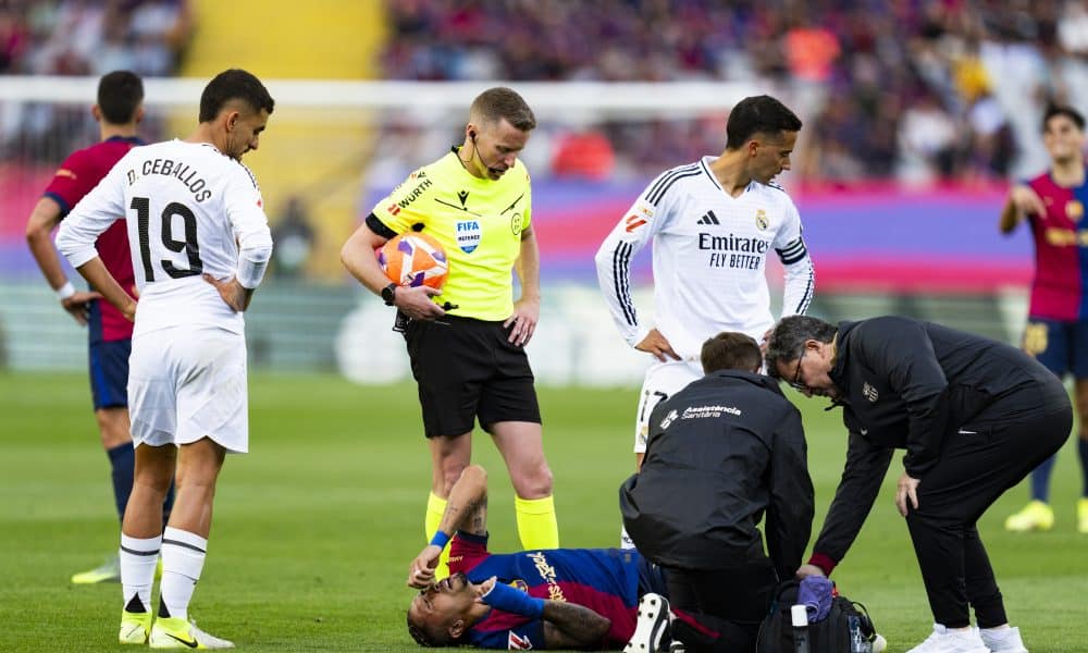 L'arbitrage du dernier Clasico fait très polémique