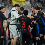 Barça : le vestiaire explose, la guerre des egos fait trembler Flick !