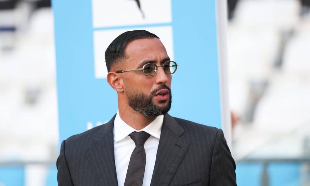 Le directeur sportif de l'OM, Medhi Benatia, avant un match au Vélodrome.