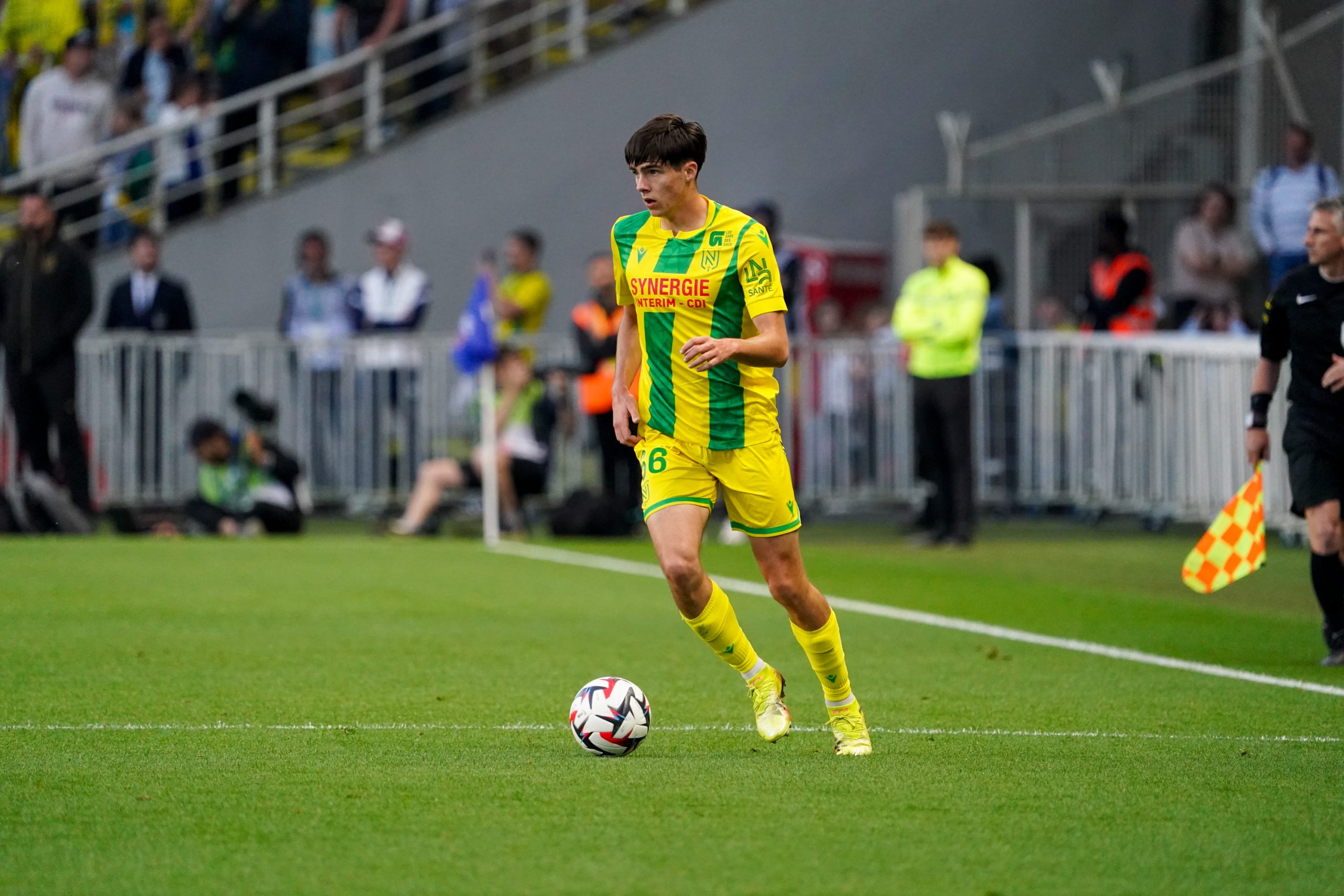 FC Nantes Mercato : faut-il laisser partir Louis Leroux en cas de belle offre ?