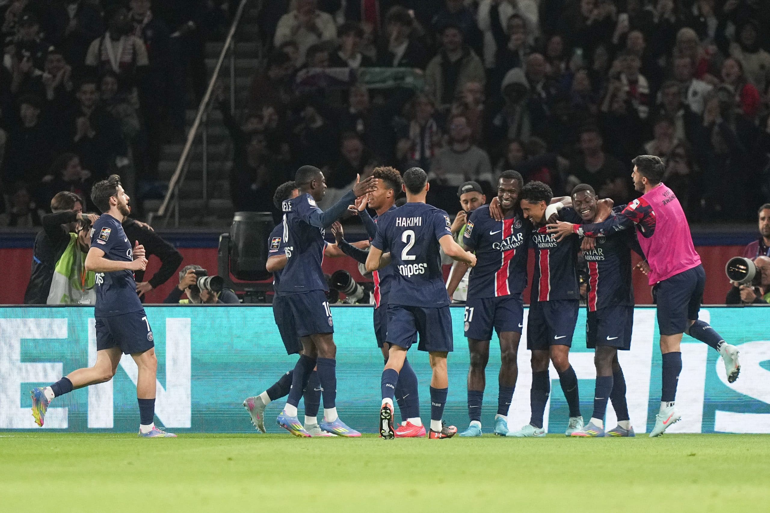 La joie des Parisiens après un but contre Auxerre.