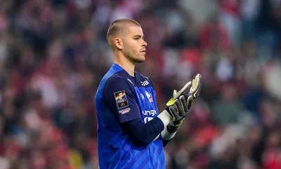 PSG Mercato : la première offre pour Lucas Chevalier est partie, le LOSC prêt à ouvrir la porte !