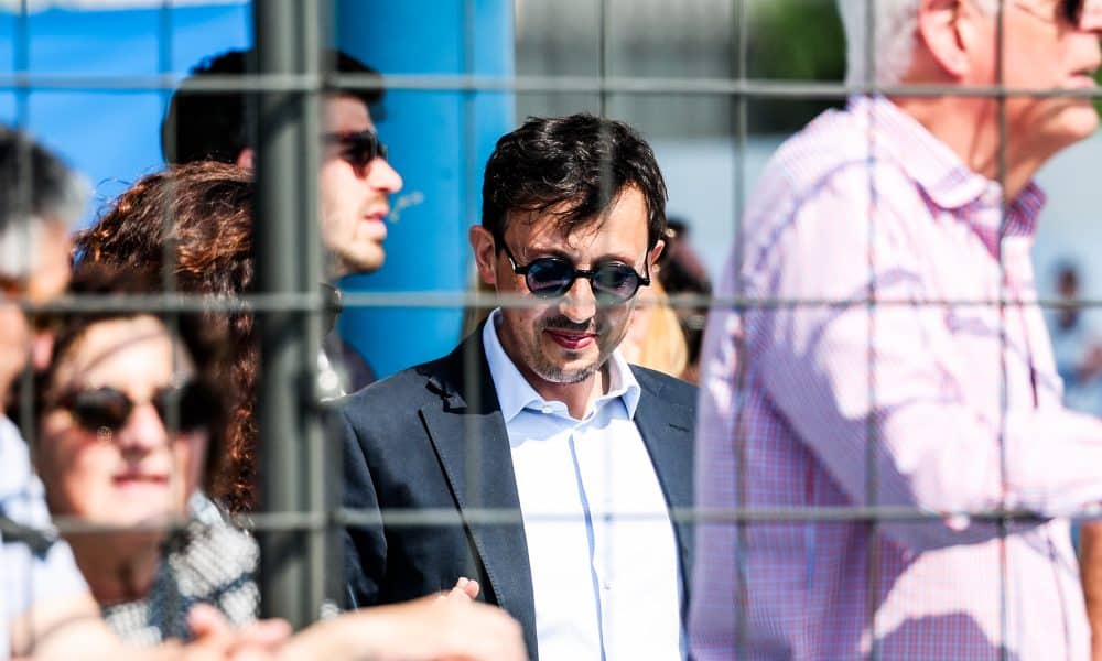 Le président de l'OM, Pablo Longoria, lors d'un match des féminines.