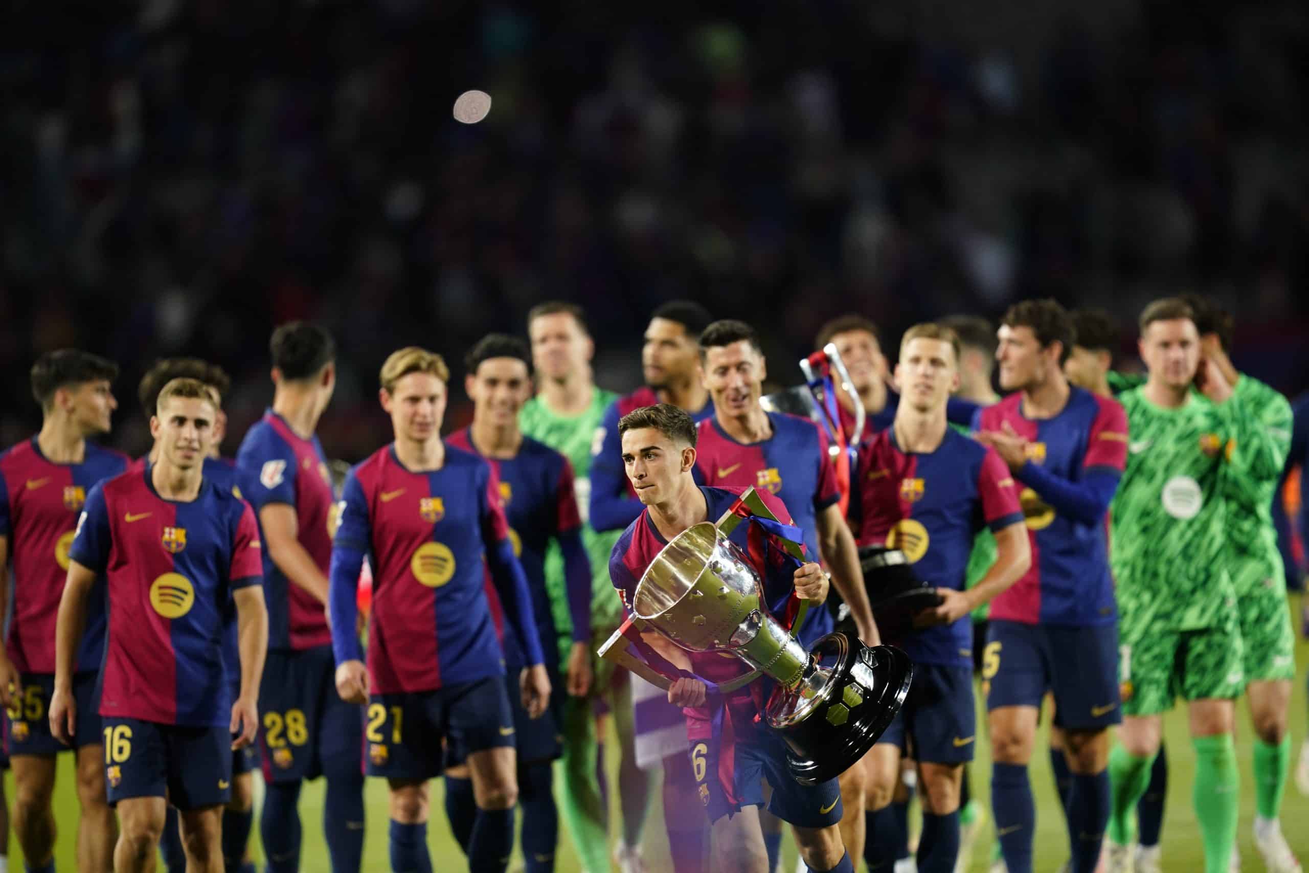 Les joueurs du FC Barcelone célébrant leur titre de champion d'Espagne.