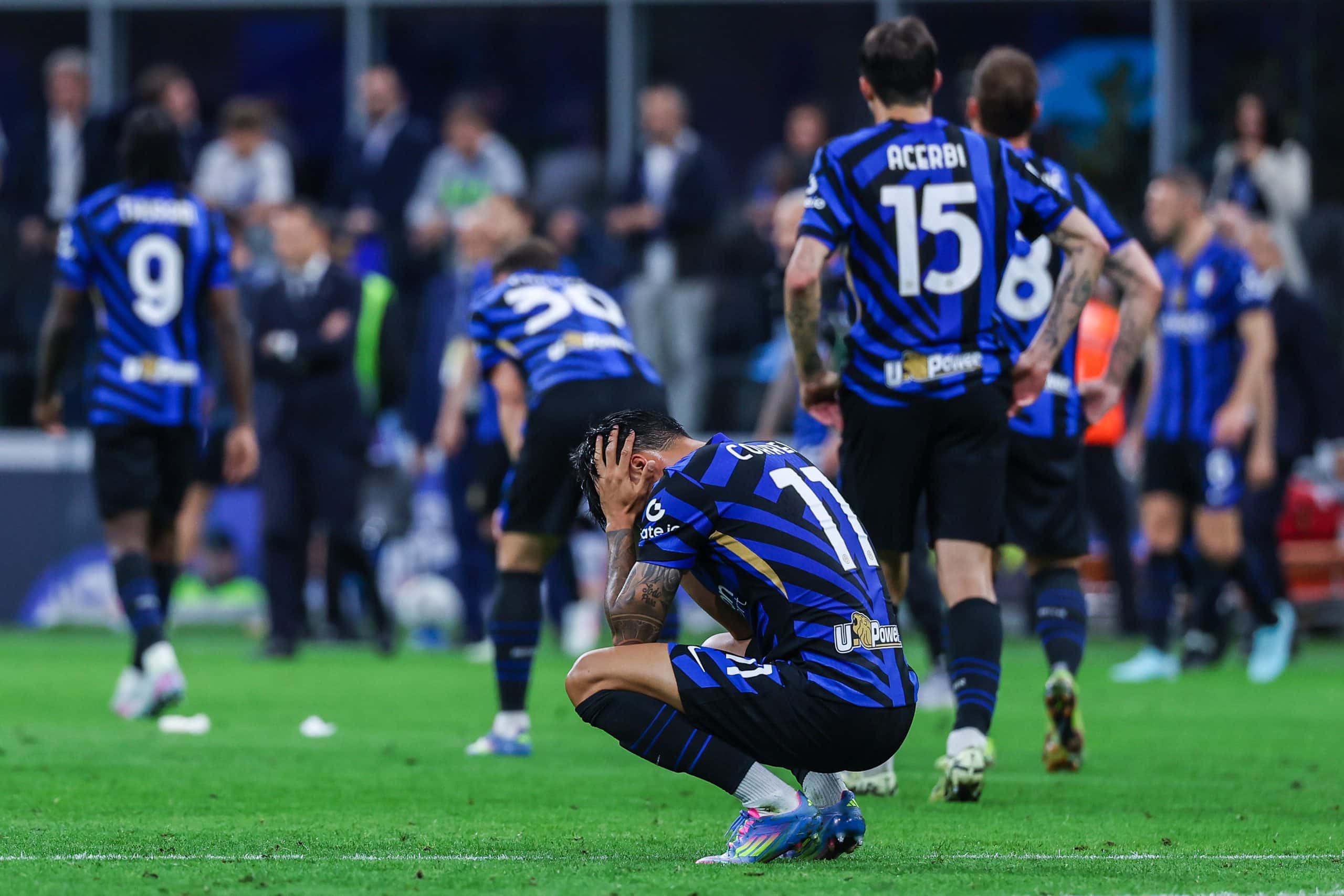 La déception des joueurs de l'Inter Milan après leur nul contre la Lazio.