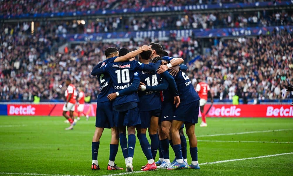 La joie des joueurs du PSG après un but contre Reims en Coupe de France.