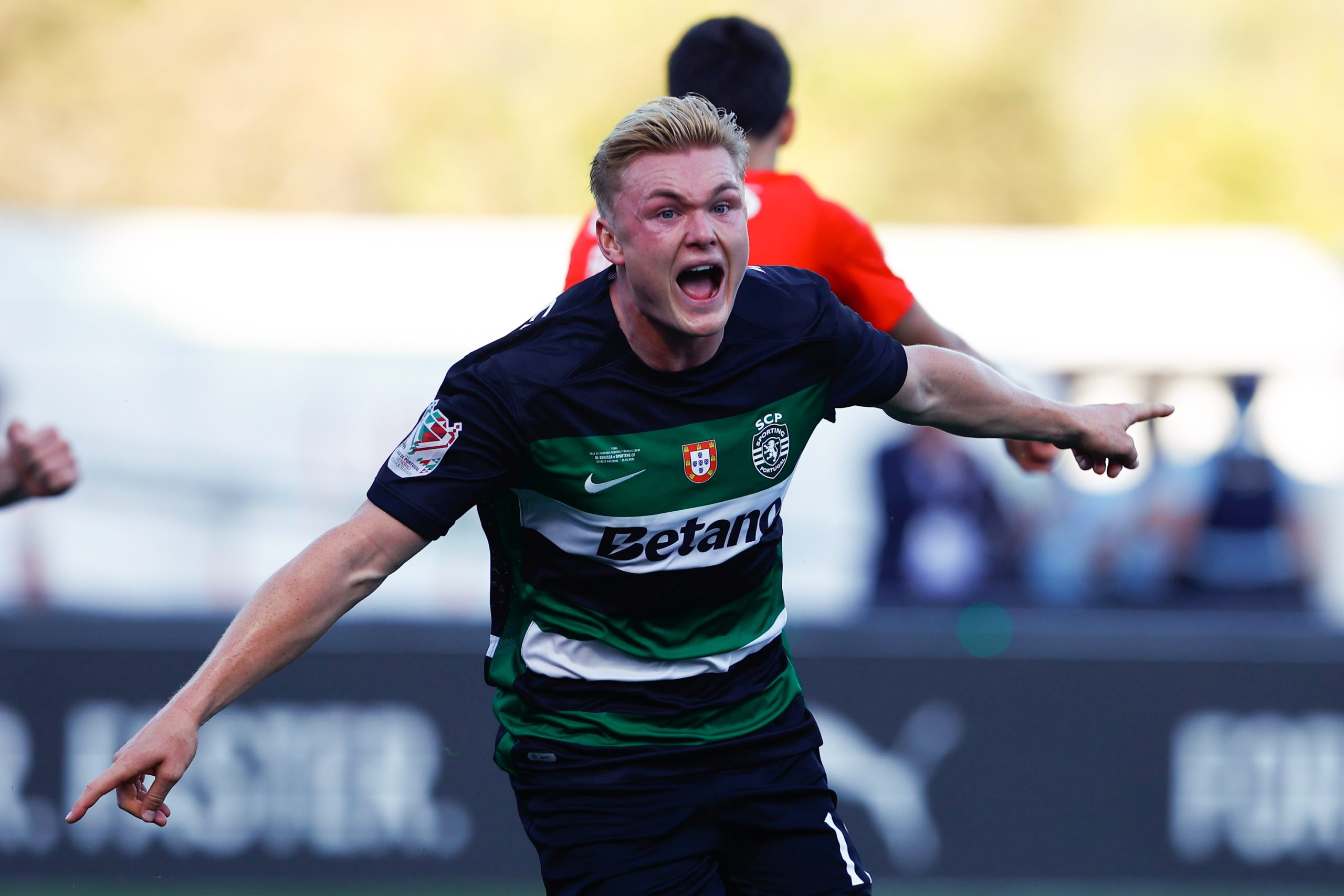 Rennes prêt à casser sa tirelire pour Conrad Harder (30M€)