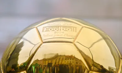 PSG, FC Barcelone : le Qatar influence l&rsquo;élection du Ballon d&rsquo;Or !