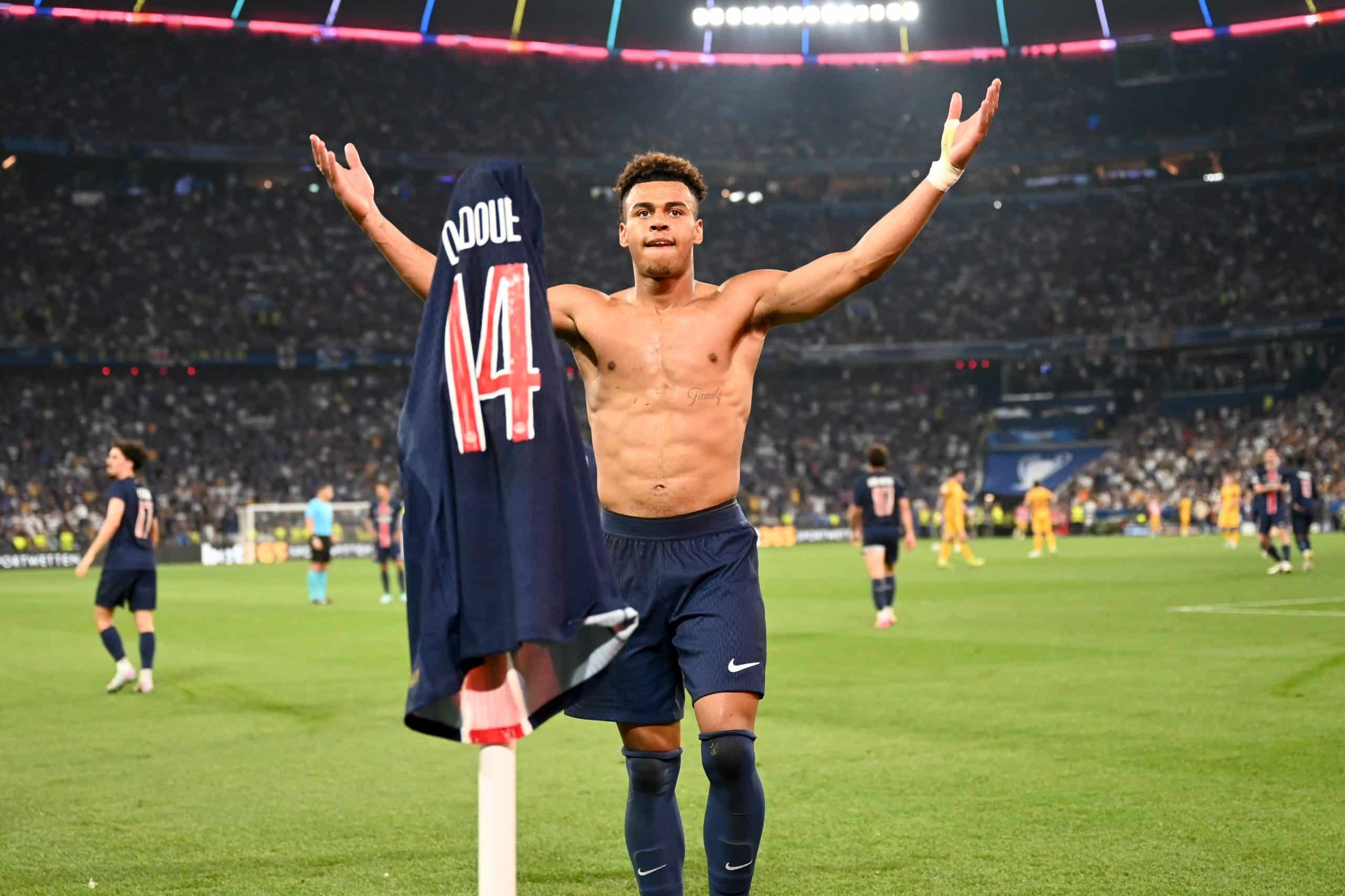 Désiré Doué après son deuxième but, face à l'Inter Milan.
