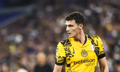 LOSC Mercato : Un concurrent XXL prêt à torpiller le dossier Benjamin Pavard