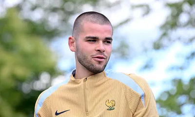 PSG Mercato : la date de l&rsquo;arrivée de Lucas Chevalier (LOSC) déjà programmée !