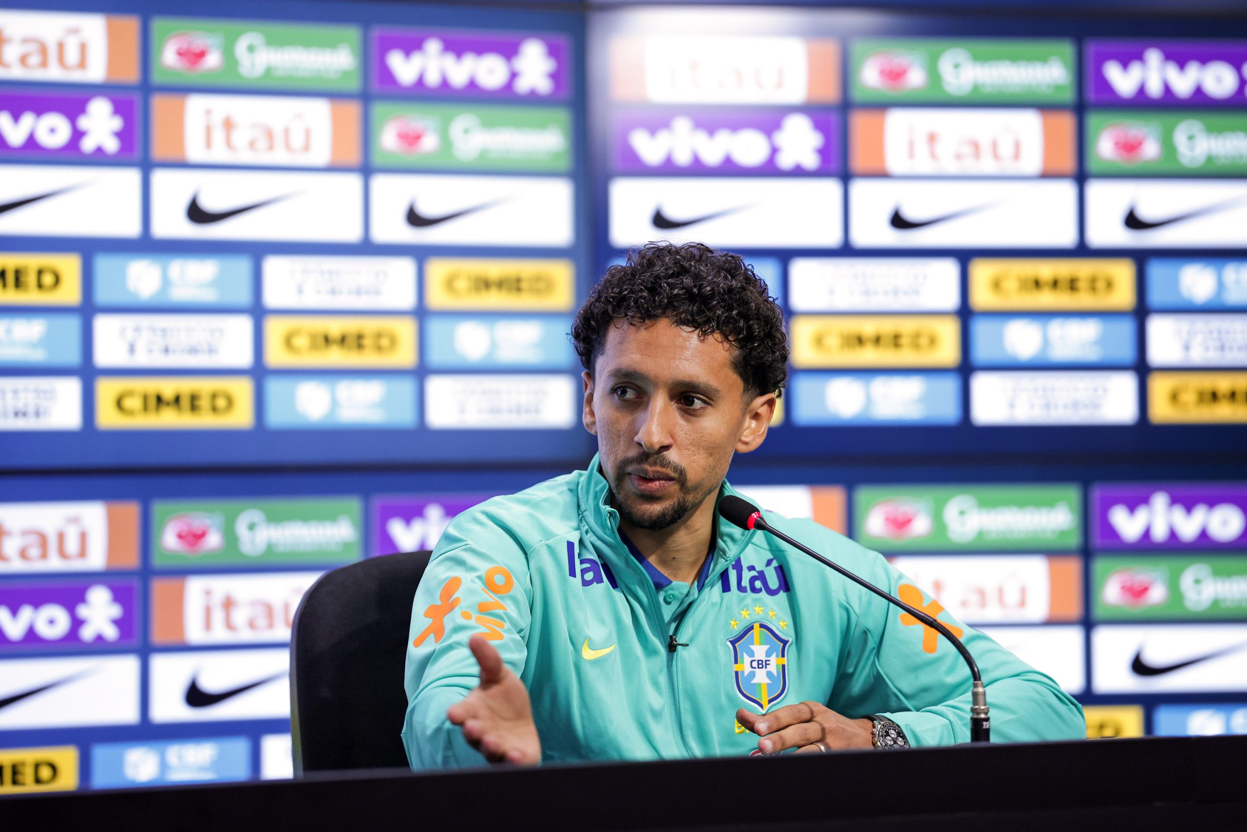 Le capitaine du PSG, Marquinhos, lors d'une conférence de presse avec le Brésil.