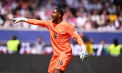 Mercato : coup de théâtre pour l&rsquo;avenir de Mike Maignan !